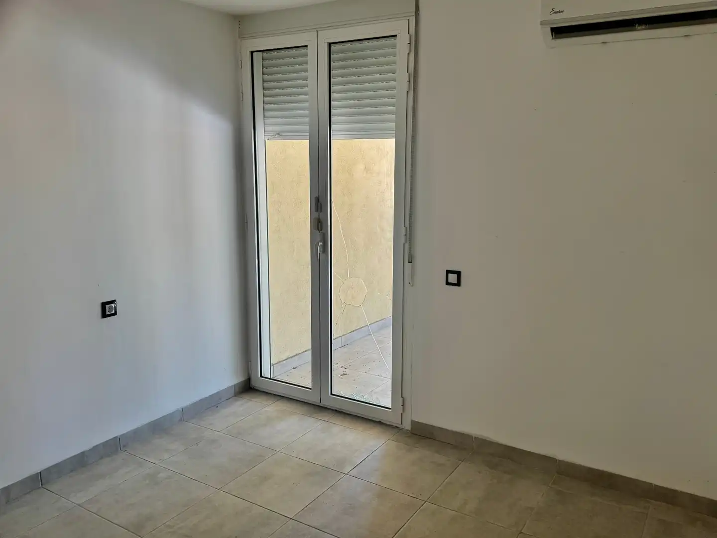 Maisonette zum Verkauf in Salou mit Terrasse und Abstellraum