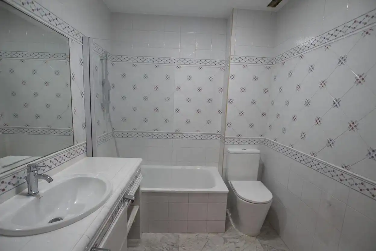 Bathroom of Flat for sale in Jerez de la Frontera  with Air Conditioner and Terrace