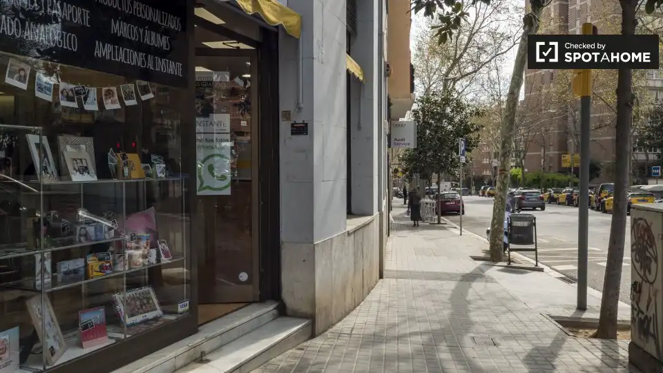 Zimmer in Sarrià
