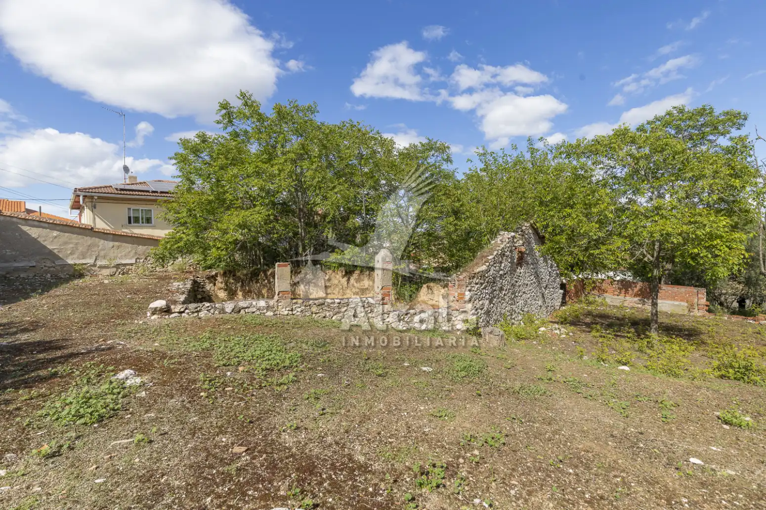 Residential for sale in Santorcaz