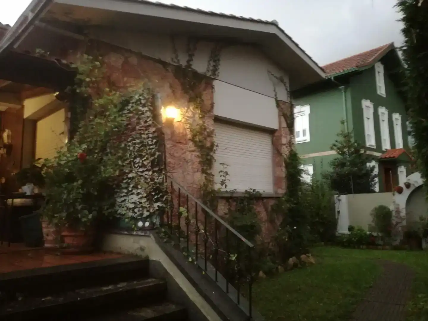 Vista exterior de Casa o xalet en venda en Castrillón