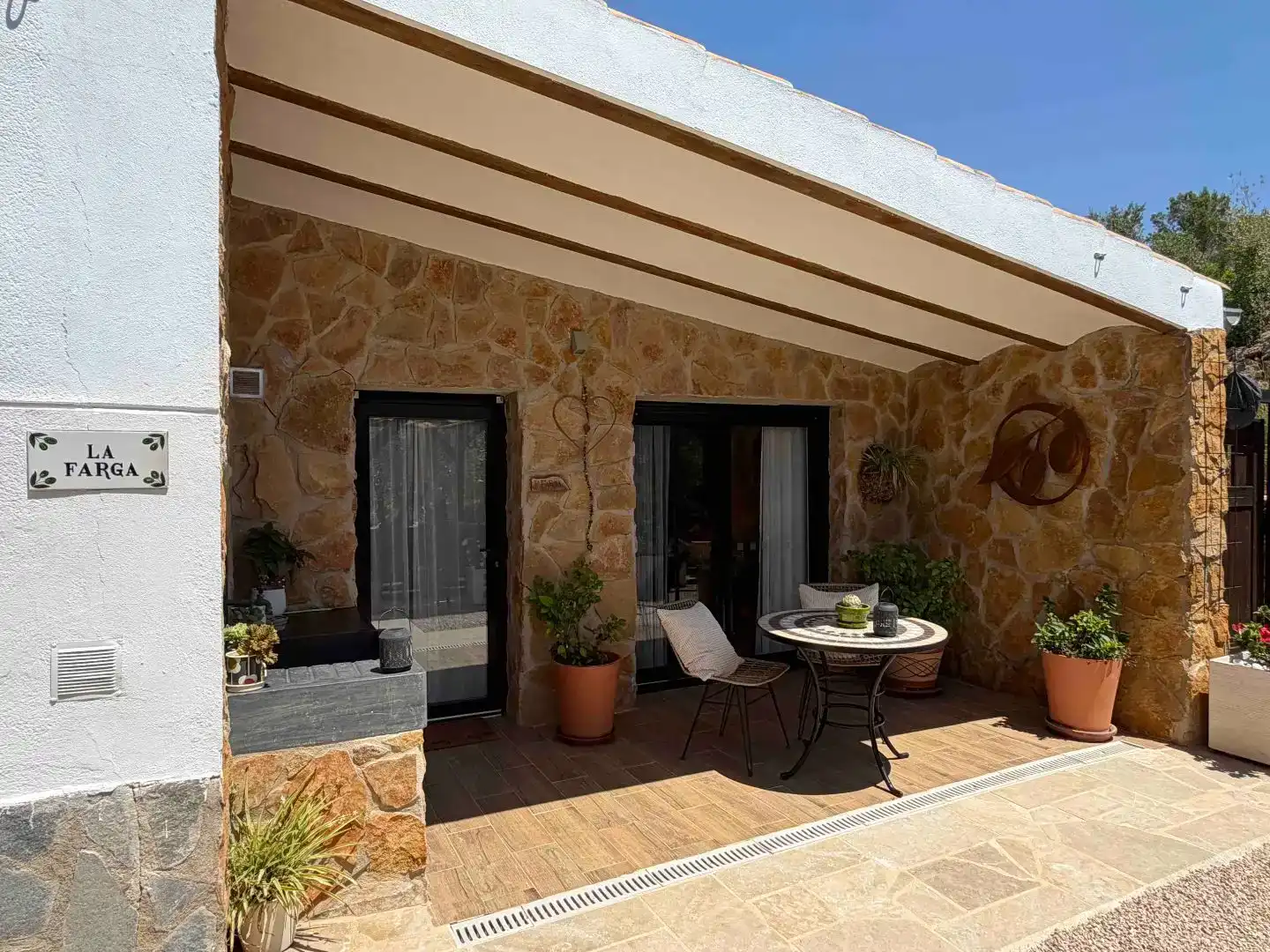 Terrassa de Finca rústica en venda en Traiguera amb Jardí privat, Piscina i Moblat