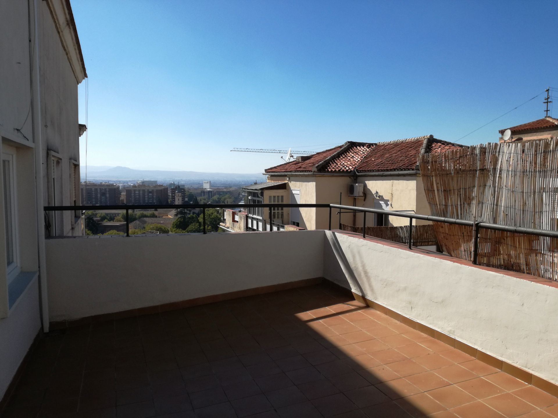 Terrace of Attic to rent in  Granada Capital  with Air Conditioner and Terrace