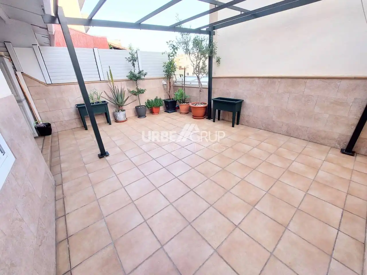 Terrassa de Casa o xalet en venda en Terrassa amb Calefacció i Alarma
