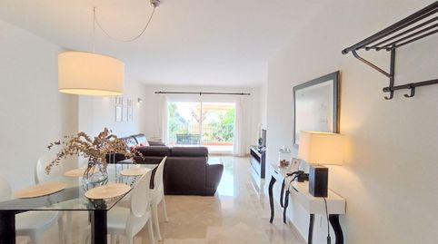 Foto 2 von Wohnung zur Miete in Calahonda, Mijas