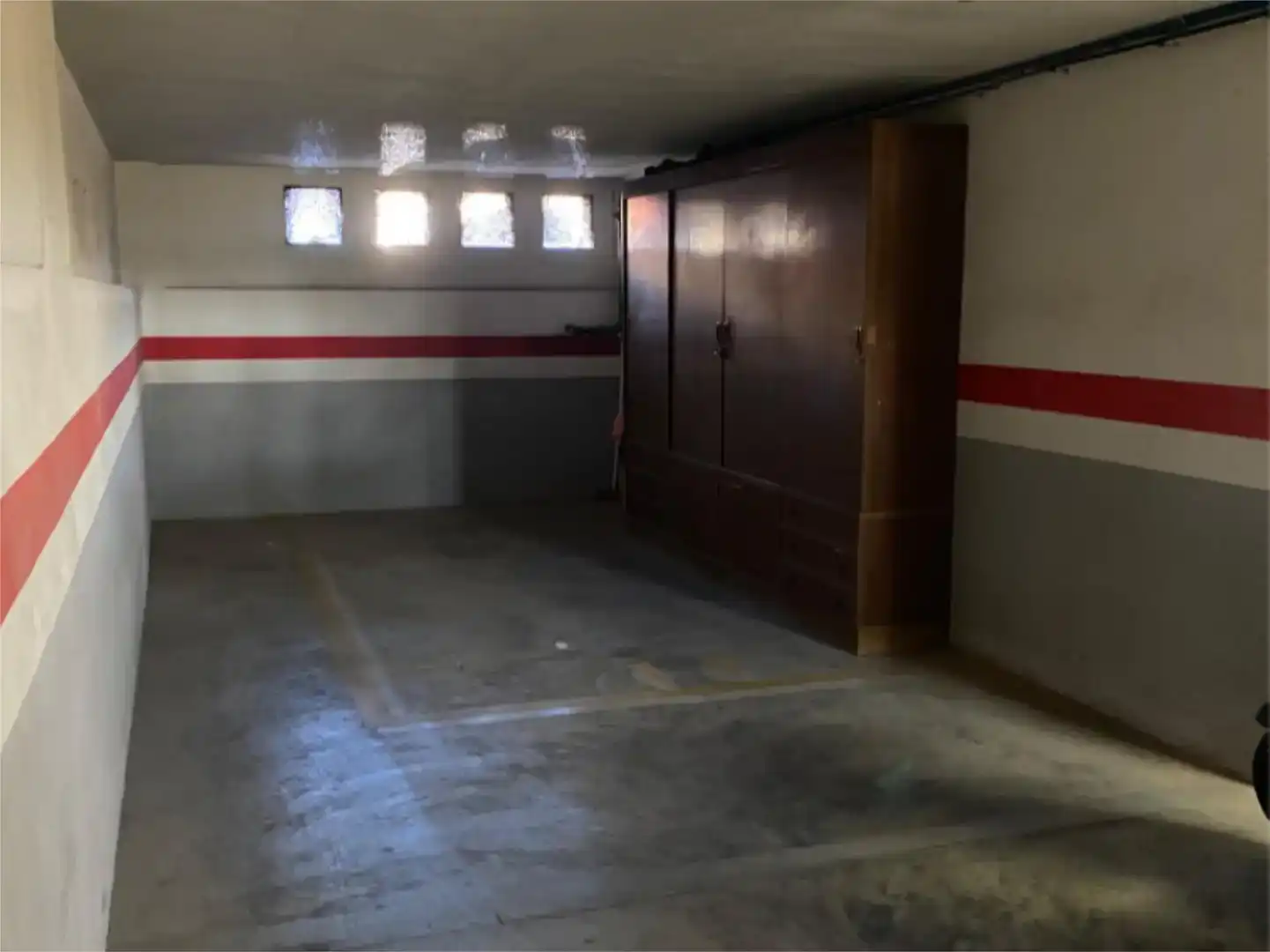 Parkplatz von Garage zum Verkauf in Valencia