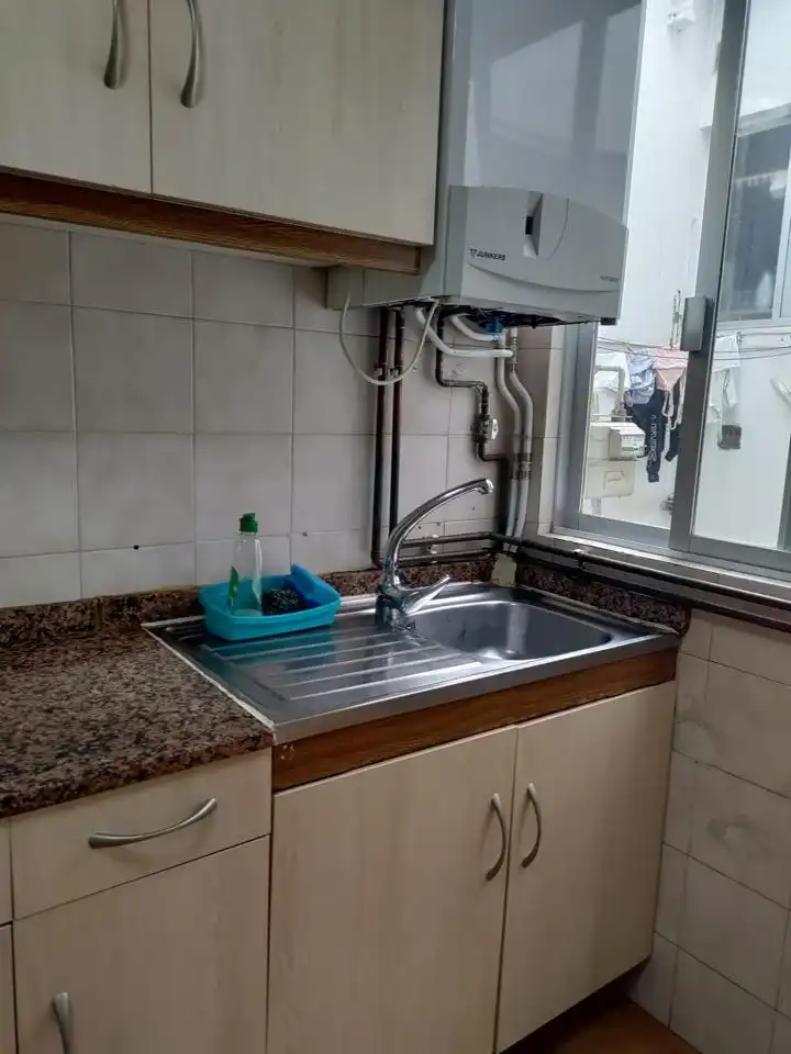 Cocina de Piso en venta en Santiago de Compostela  con Calefacción y Amueblado