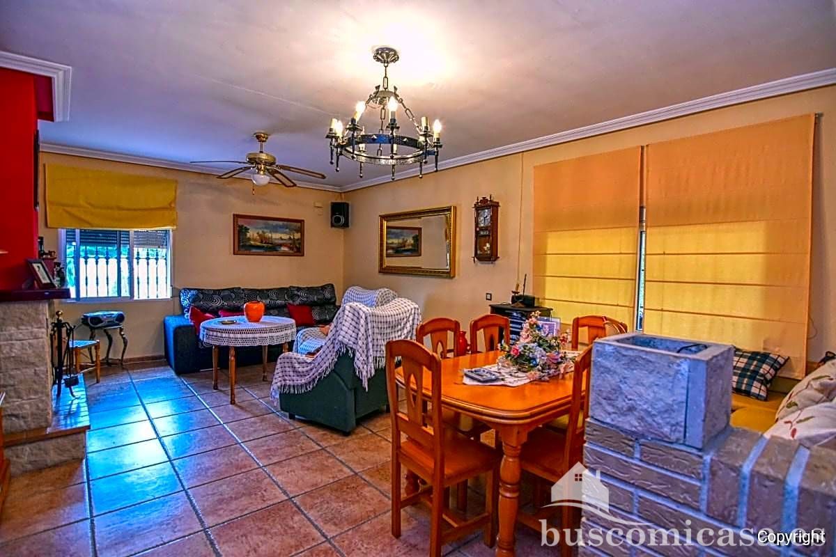 Living room of House or chalet for sale in Linares  with Air Conditioner, Private garden and Storage room