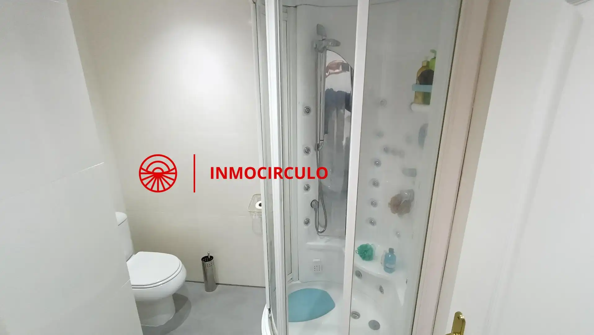 Bathroom of Detached homes for sale in Burgos  with Heating, Private garden and Terrace