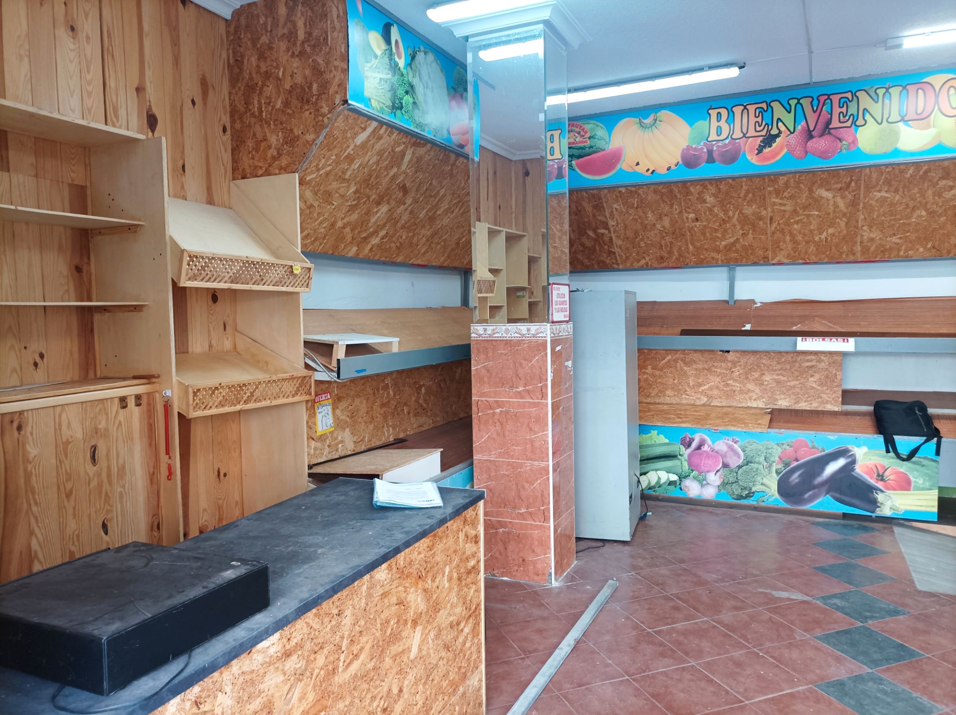 Premises for sale in Alcorcón  with Furnished