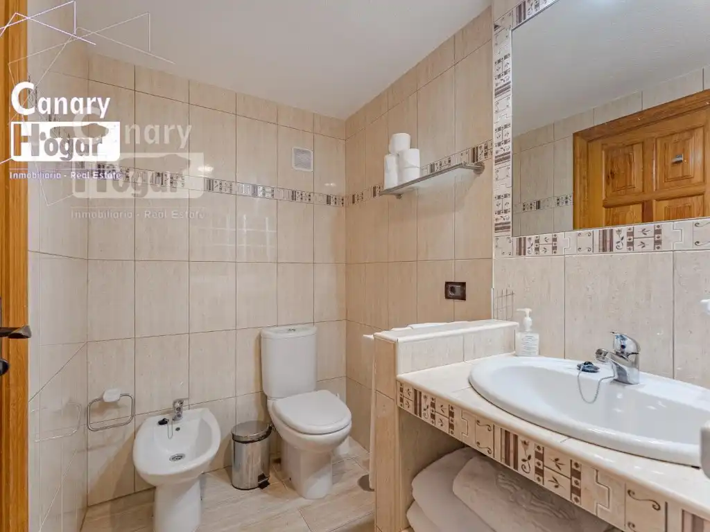 Baño de Casa o chalet en venta en Arona con Calefacción, Jardín privado y Balcón