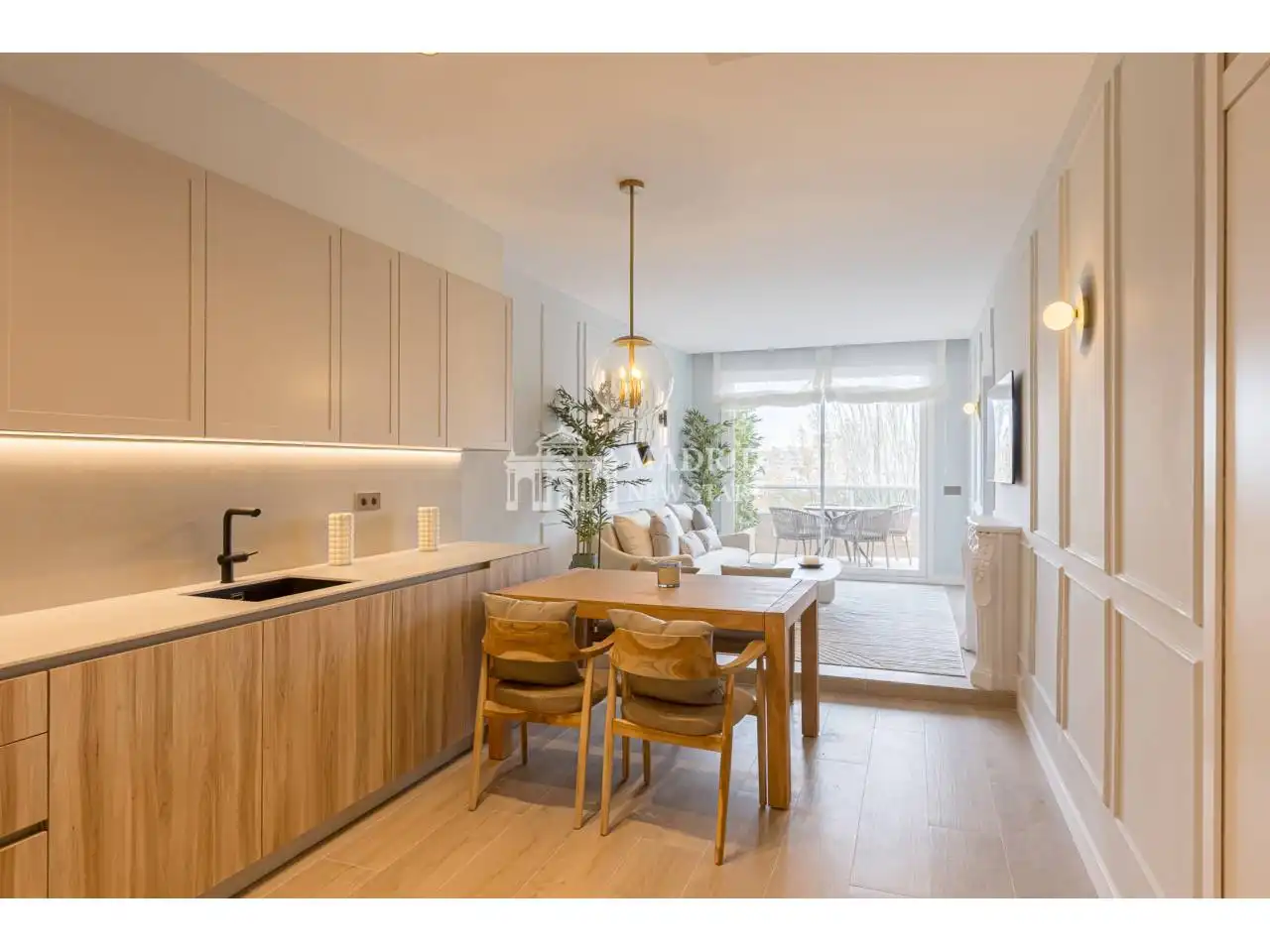 Kitchen of Flat for rent in Madrid  with Air Conditioner, Heating and Terrace