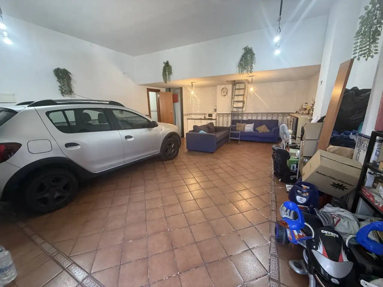 Locale commerciale in vendita a Calle Ferrer i Vidal, imagen 2
