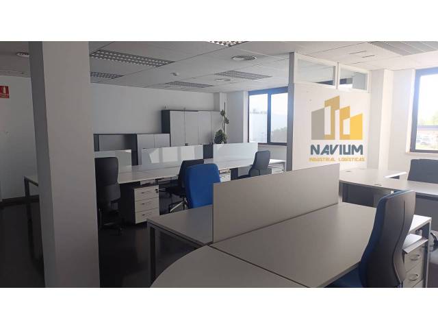 Nave industrial en Alquiler en Ensanche de Vallecas - La Gavia