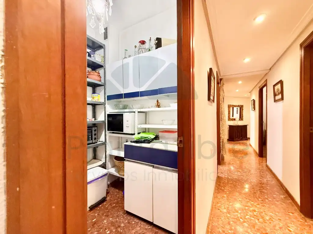 Kitchen of Flat for sale in  Logroño  with Air Conditioner, Heating and Balcony
