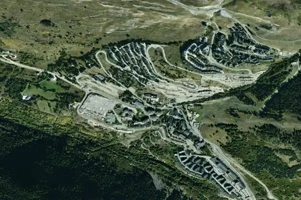 Vista exterior de Pis en venda en Baqueira