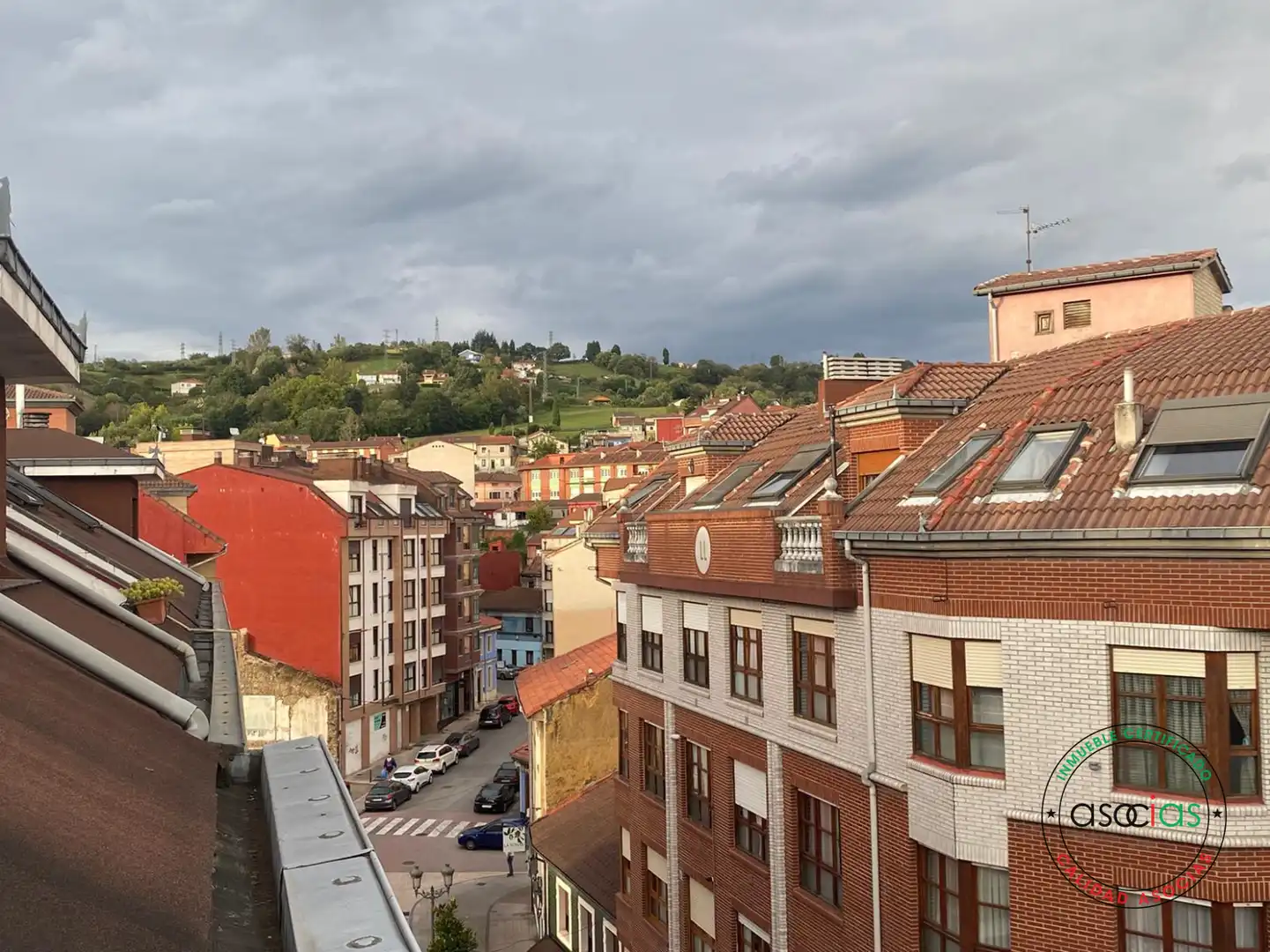 Vista exterior de Ático en venta en Langreo con Calefacción, Parquet y Terraza