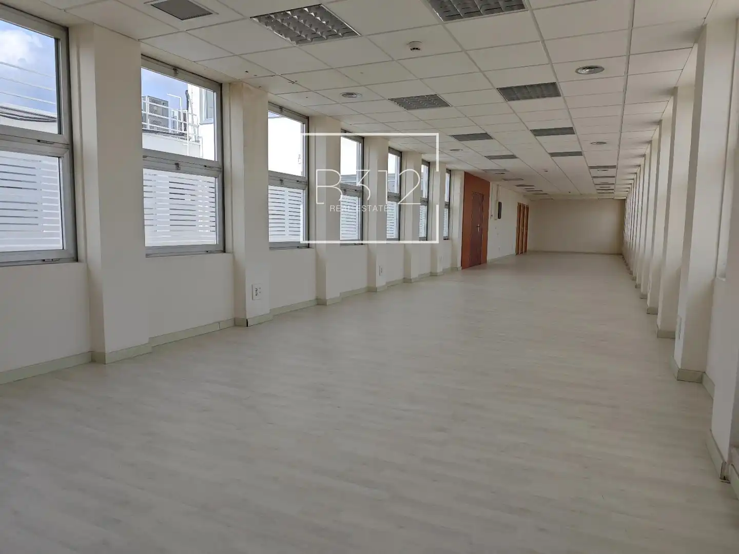 Oficina de alquiler en Barcelona con Aire acondicionado, Calefacción y Terraza