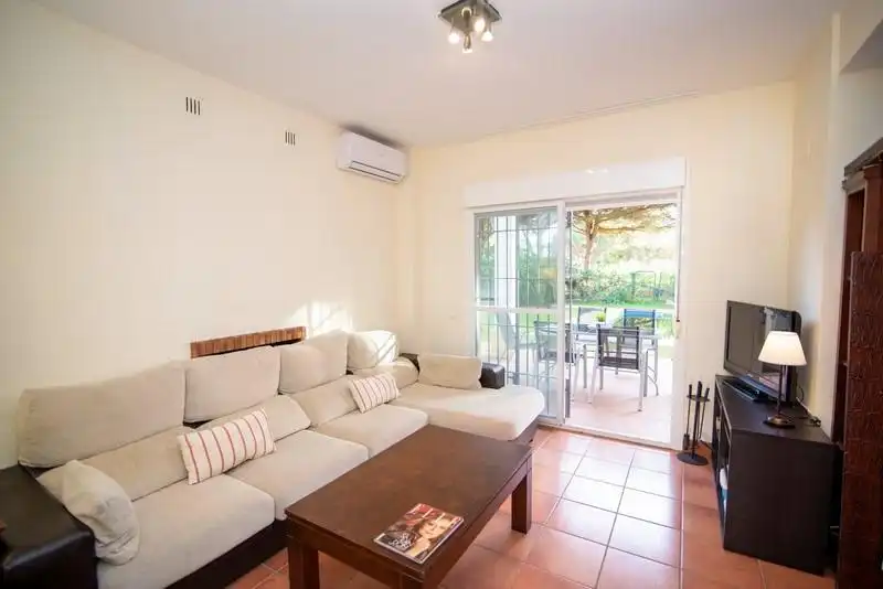 Sala de estar de Casa o chalet en venta en Chiclana de la Frontera con Aire acondicionado, Jardín privado y Trastero