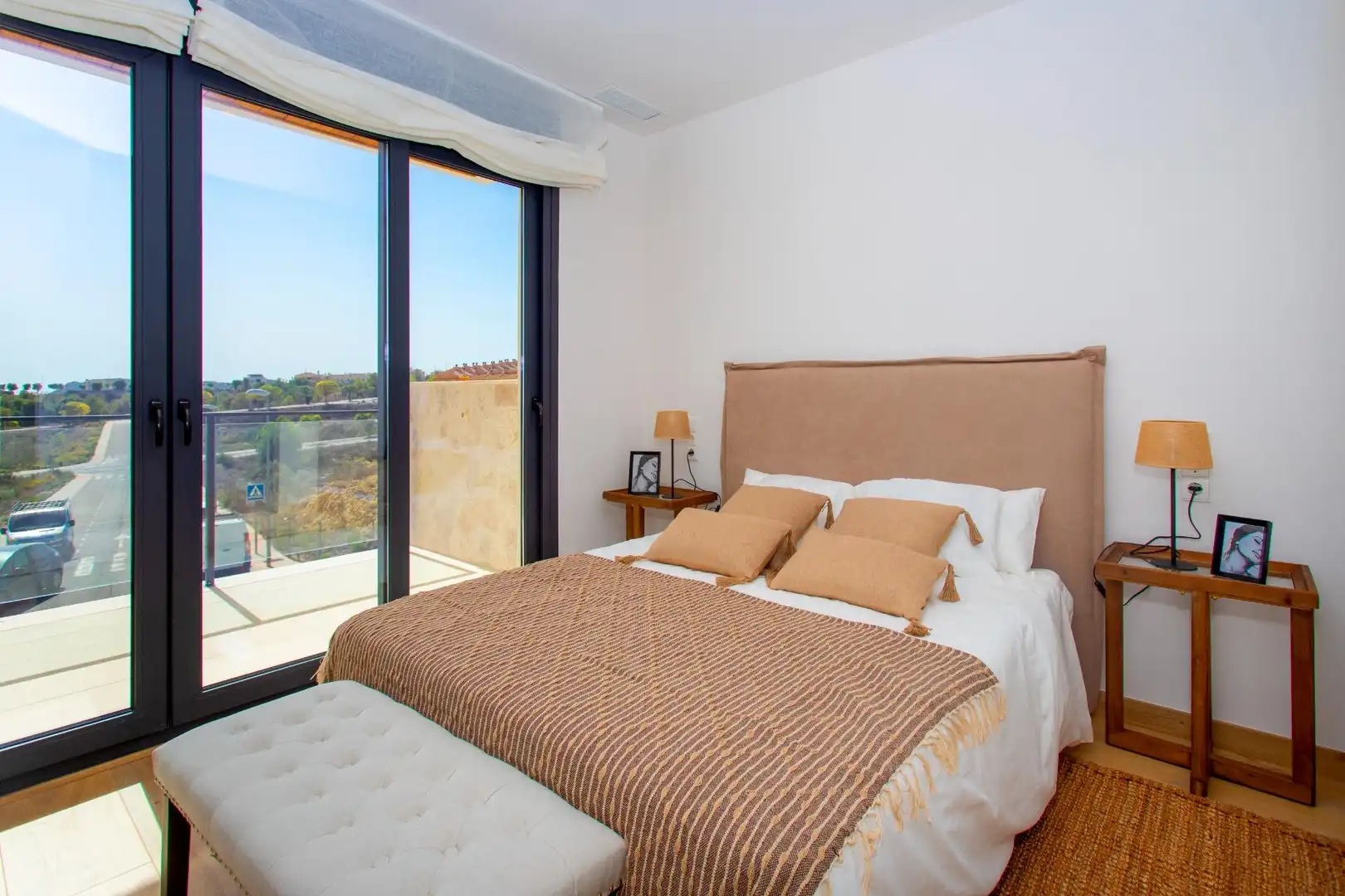 Habitación de Casa o chalet en venta en Monforte del Cid con Aire acondicionado, Jardín privado y Terraza