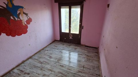 Foto 5 de Piso en venta en San Benito, Los Corrales de Buelna , Cantabria