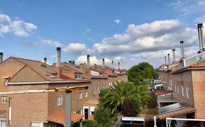 Exterior view of House or chalet for sale in Fuenlabrada  with Air Conditioner
