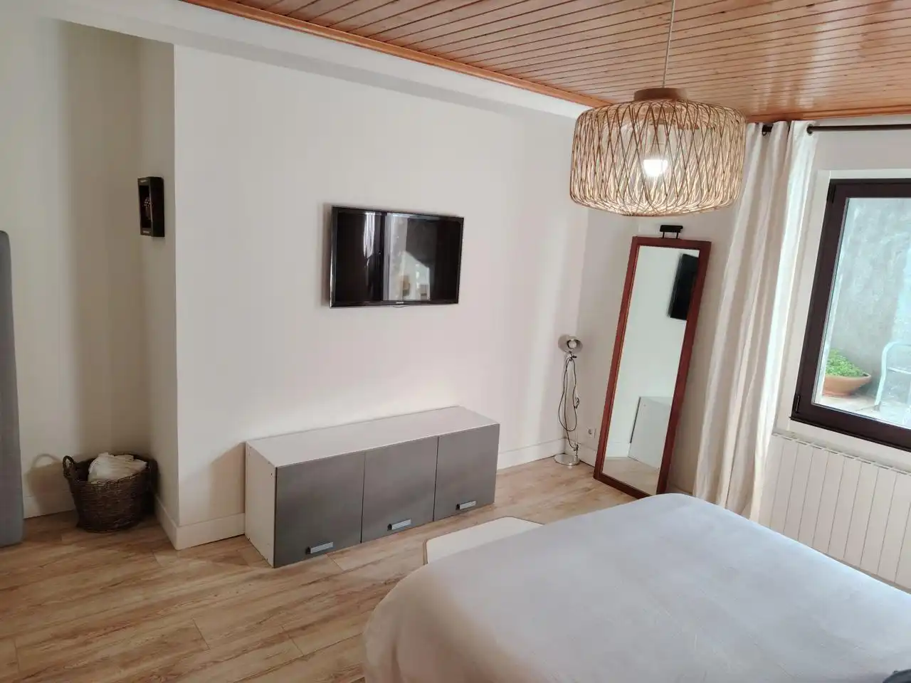 Habitación de Casa o chalet para compartir en Vigo  con Calefacción, Jardín privado y Terraza
