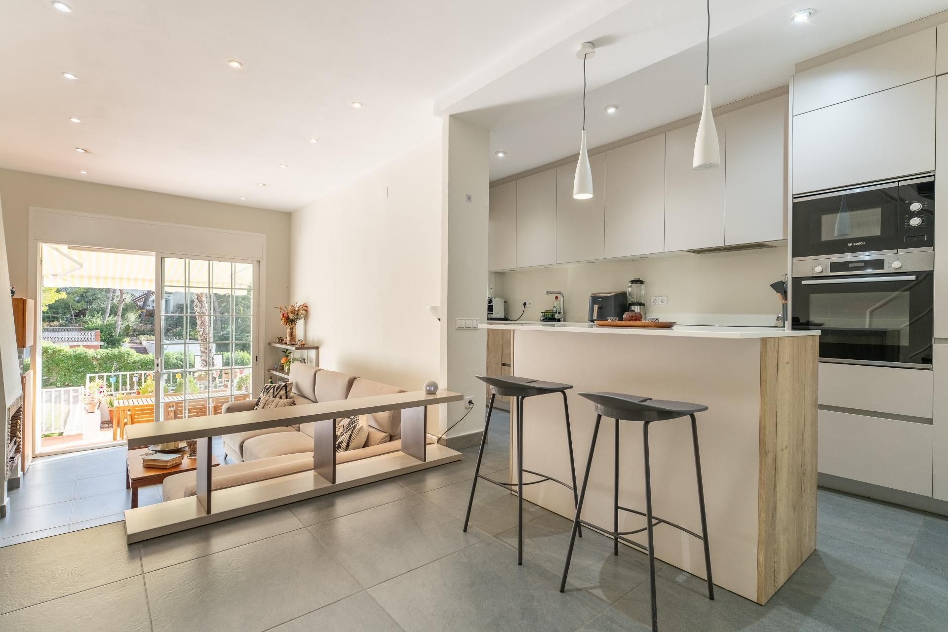 Cuina de Casa adosada en venda en  Tarragona Capital amb Calefacció, Terrassa i Traster