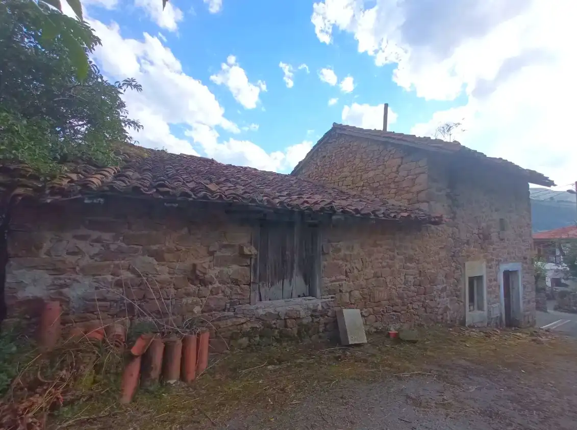 Vista exterior de Casa o chalet en venta en Los Tojos  con Trastero y Balcón