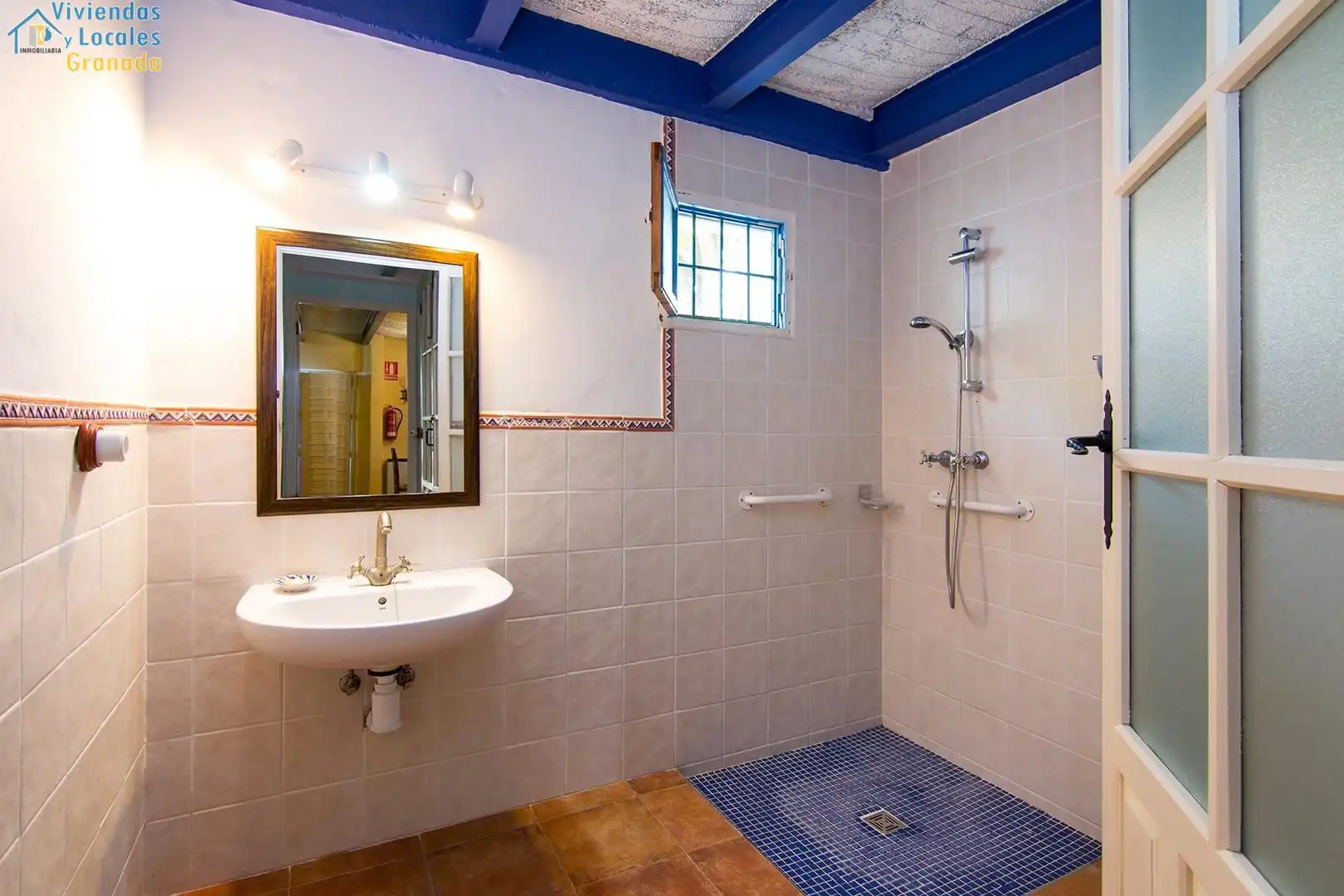 Baño de Casa o chalet en venta en Huétor Tájar con Calefacción, Jardín privado y Terraza