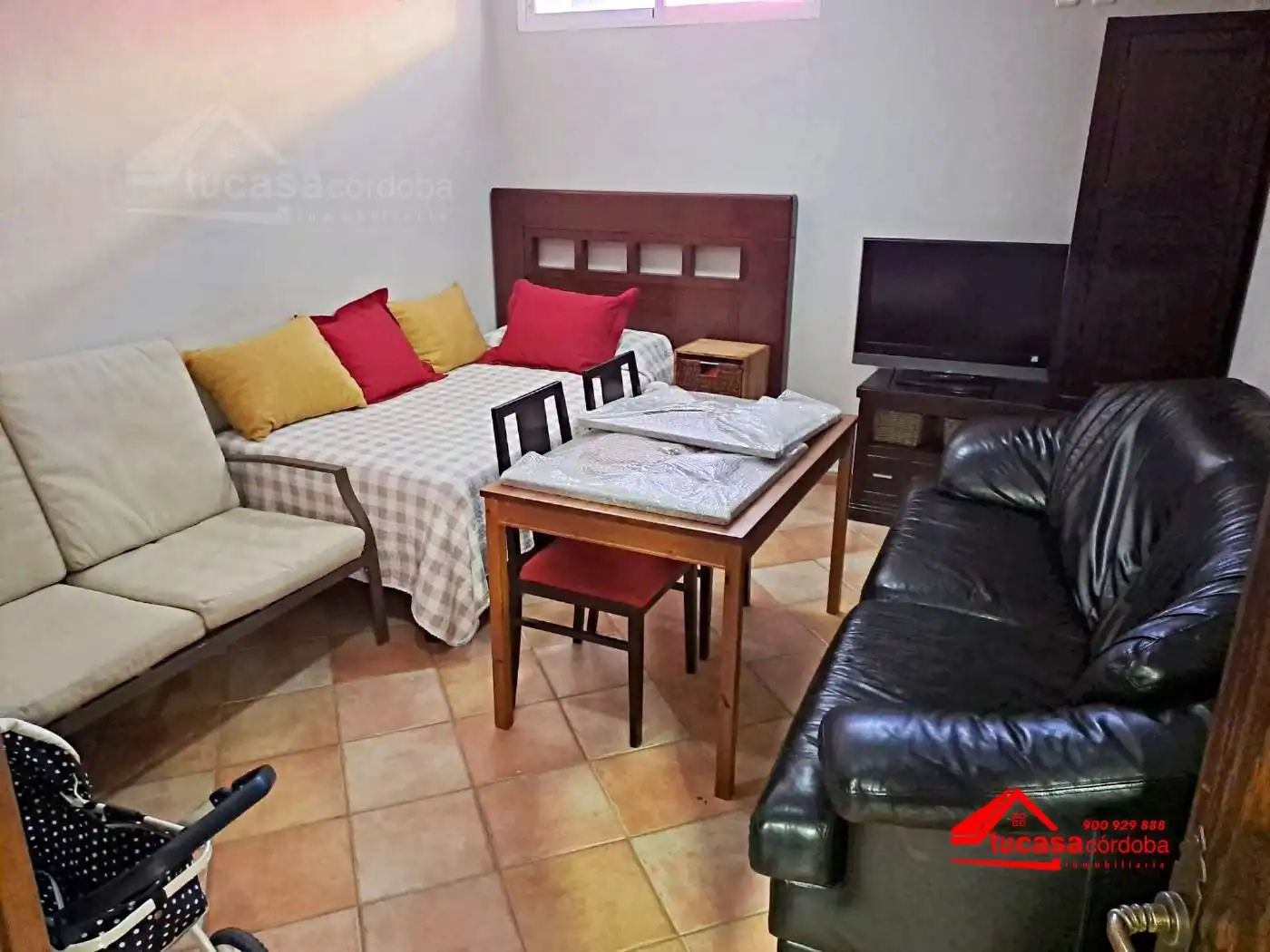 Living room of Country homes for sale in Córdoba  with Storage room and Swimming Pool