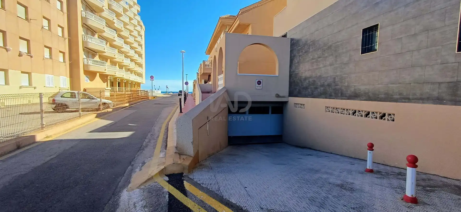 Parkplatz von Maisonette zum Verkauf in La Manga del Mar Menor mit Heizung, Terrasse und Schwimmbad