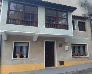 Exterior view of Single-family semi-detached for sale in San Felices de Buelna