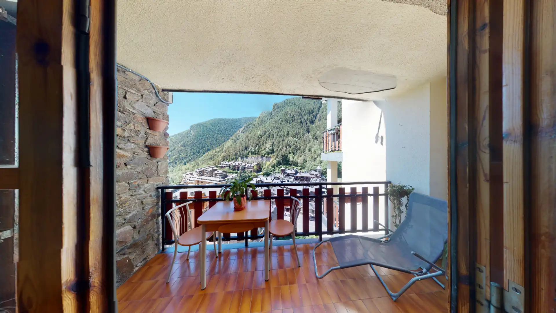 Terraza de Ático de alquiler en La Massana con Calefacción, Parquet y Trastero