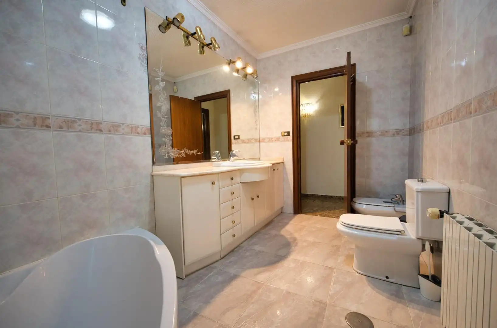 Baño de Casa o chalet en venta en Mutxamel con Aire acondicionado, Calefacción y Jardín privado
