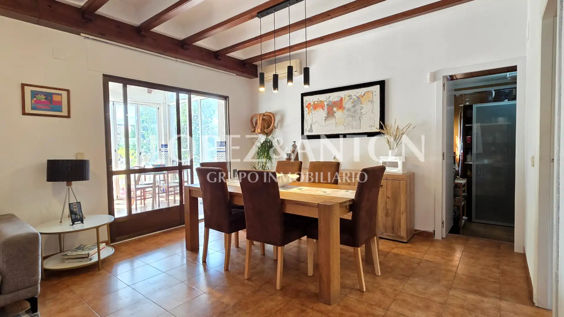 Comedor de Casa o chalet en venta en Paterna con Aire acondicionado, Jardín privado y Terraza