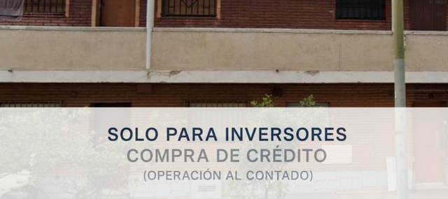 Piso en Venta en Carrer del Torrent de la Perera en Trinitat Vella