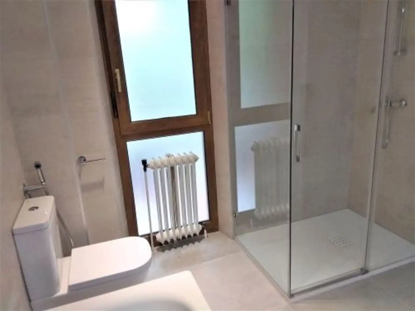 Baño de Casa o chalet en venta en Madrid con Jardín privado, Terraza y Trastero