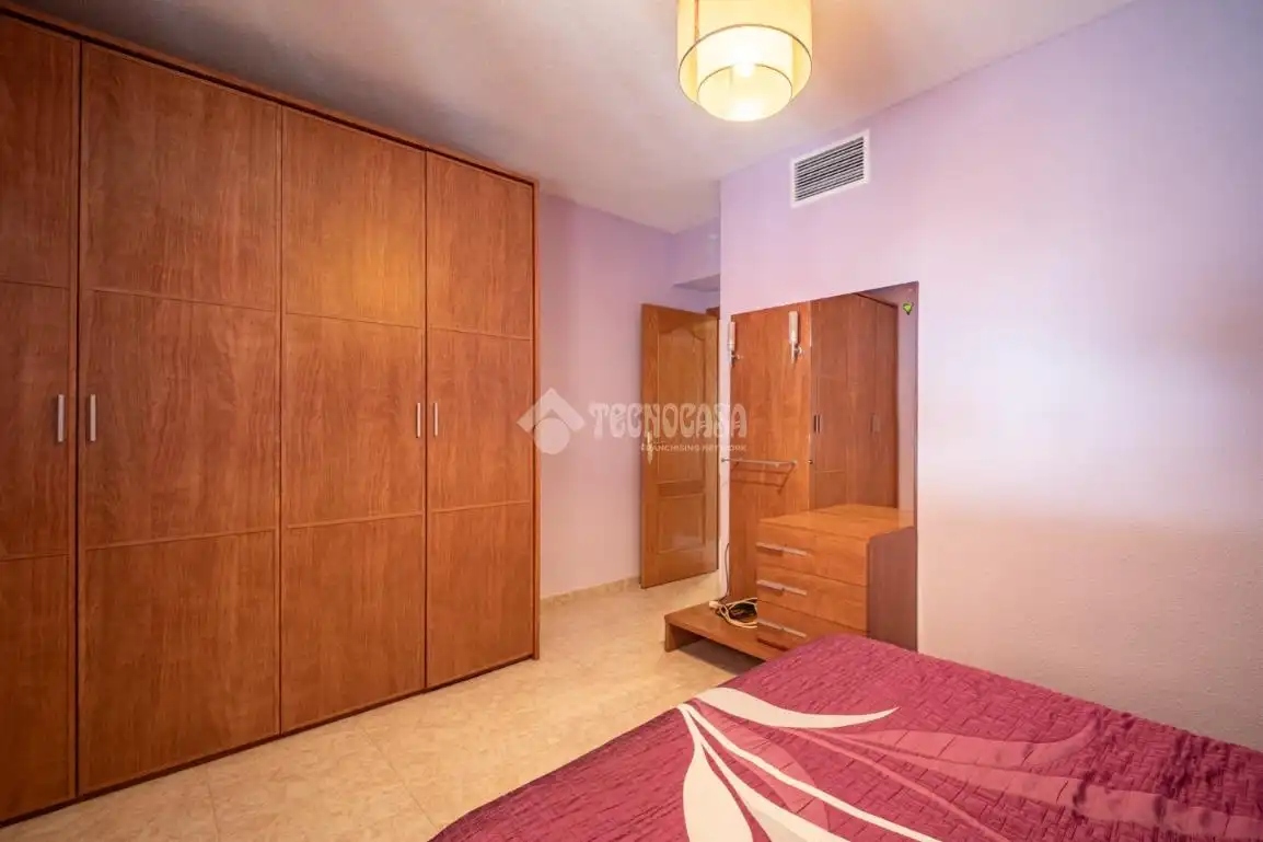 Habitación de Casa adosada en venta en Arganda del Rey con Aire acondicionado y Calefacción