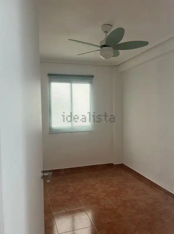 Bedroom of Flat for sale in Valencia  with Air Conditioner, Balcony and Internet