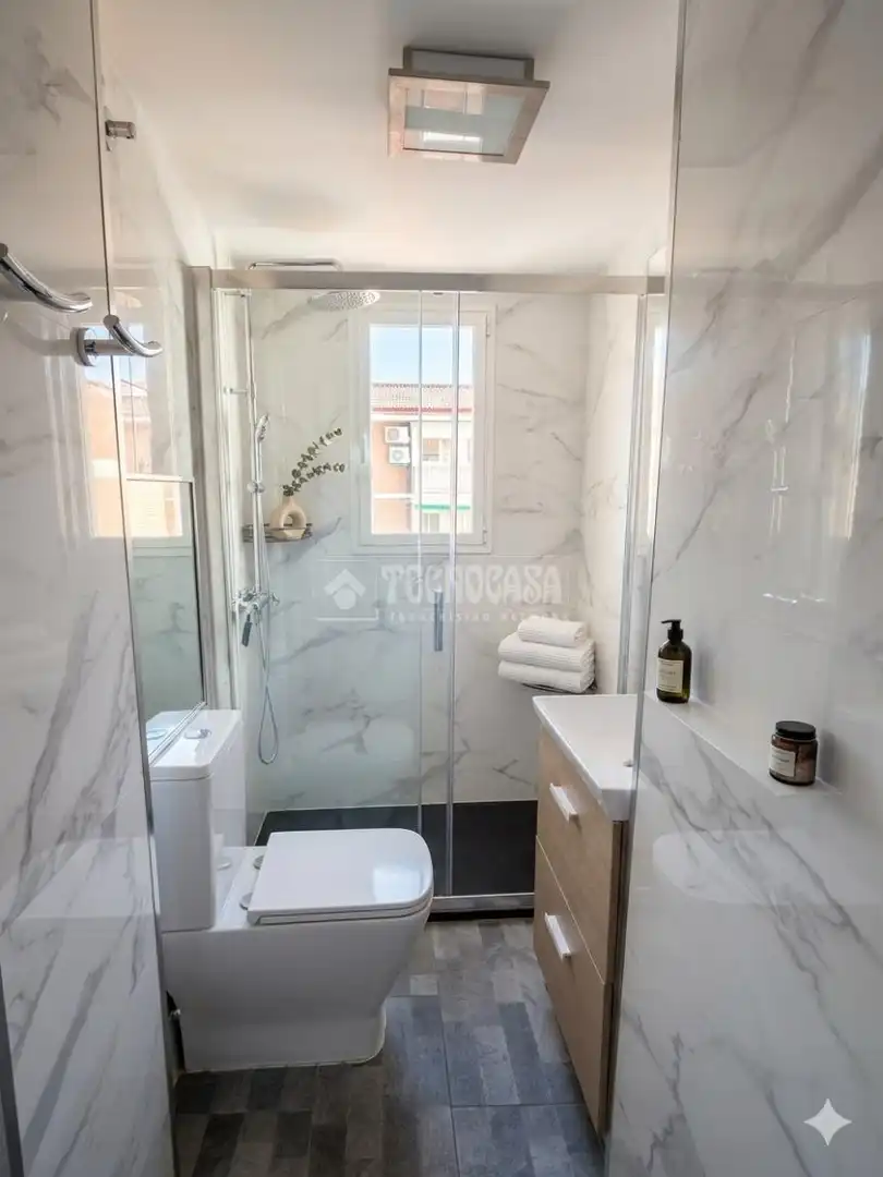 Baño de Piso en venta en Madrid con Aire acondicionado