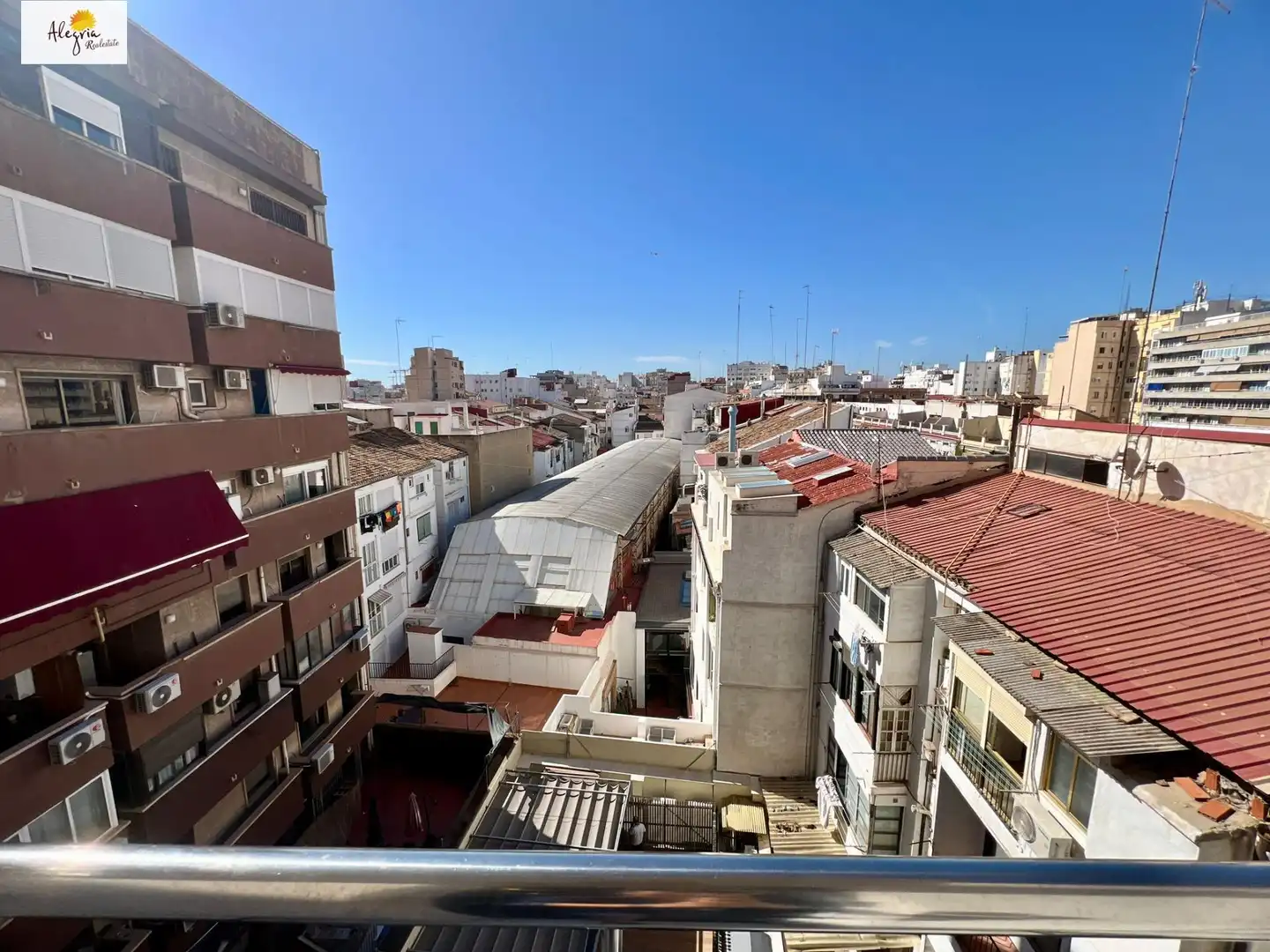 Außenansicht von Maisonette zum Verkauf in Valencia mit Klimaanlage, Heizung und Terrasse