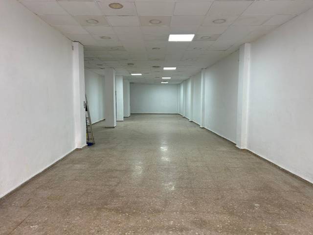 Local comercial en Alquiler en Avinguda Camí Nou, 129 en Benetússer