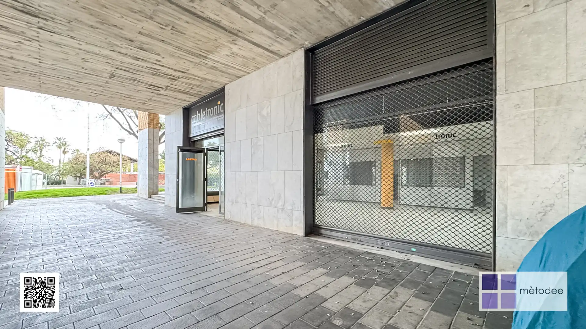 Exterior view of Office for rent in Barcelona  with Air Conditioner and Heating