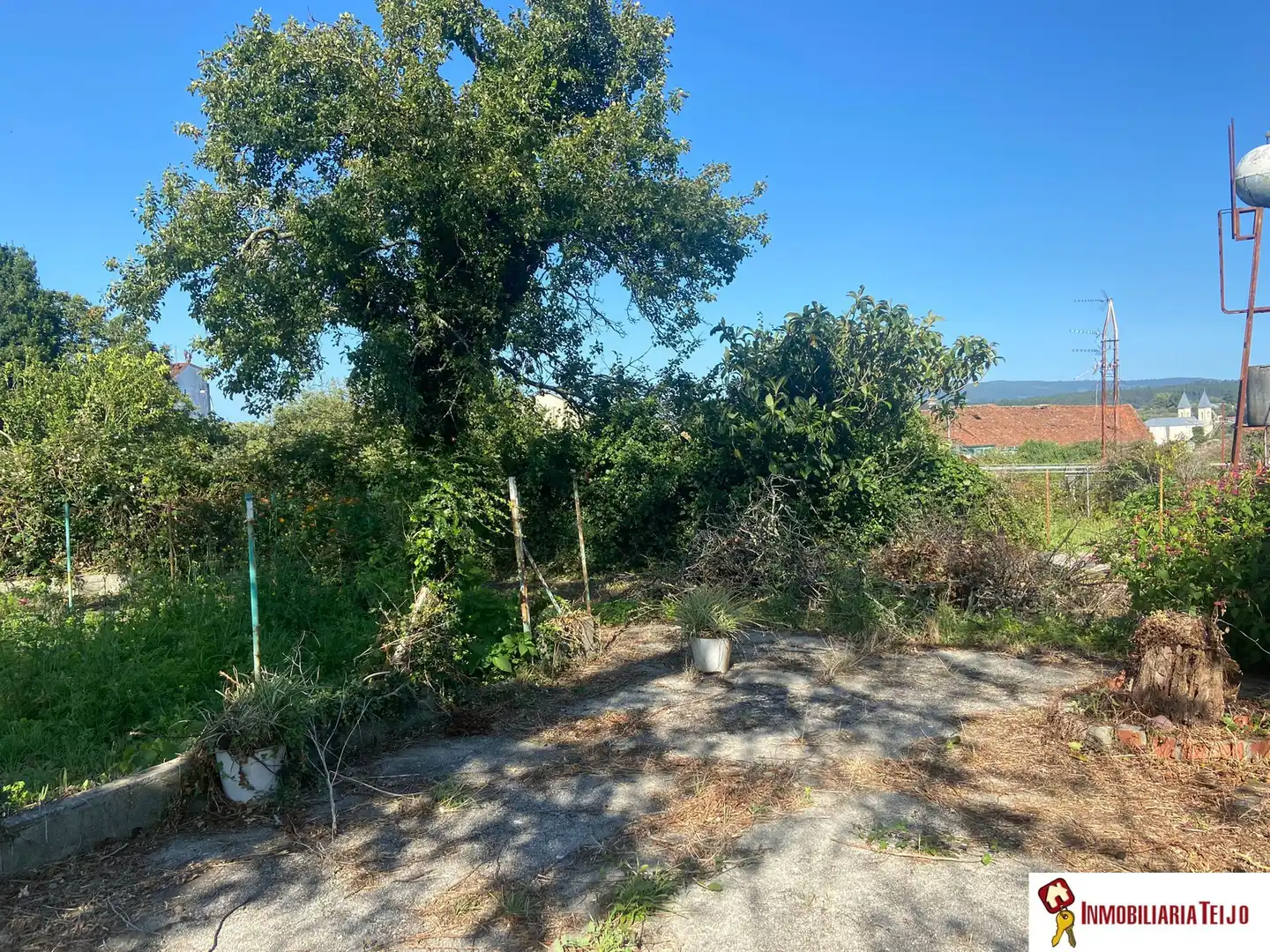Terreno residencial en venta en Neda, imagen 3