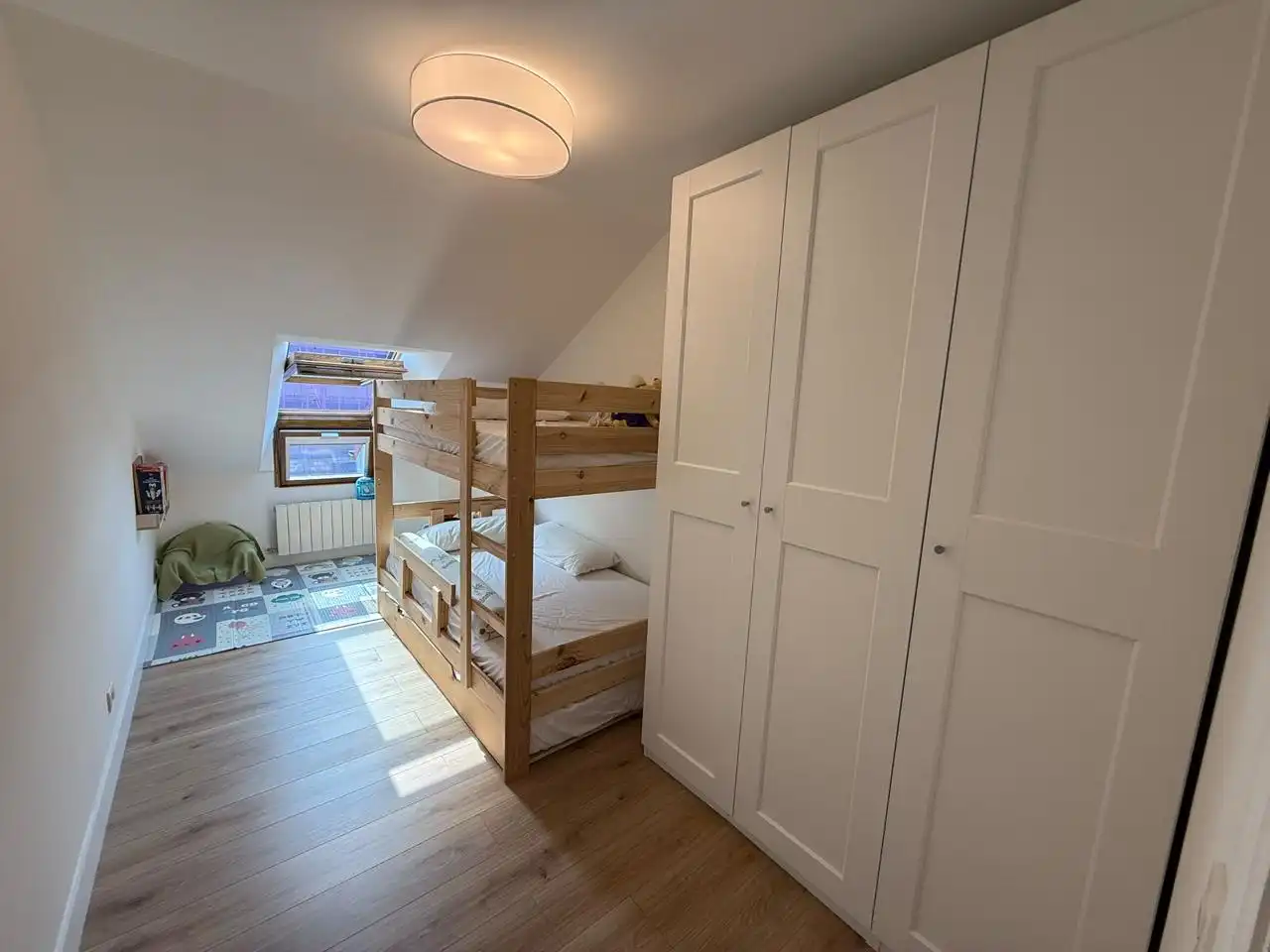 Bedroom of Flat for sale in Castro-Urdiales  with Heating, Parquet flooring and Storage room