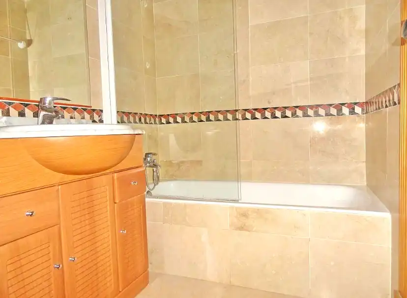 Bathroom of Attic for rent in  Palma de Mallorca  with Air Conditioner, Heating and Private garden