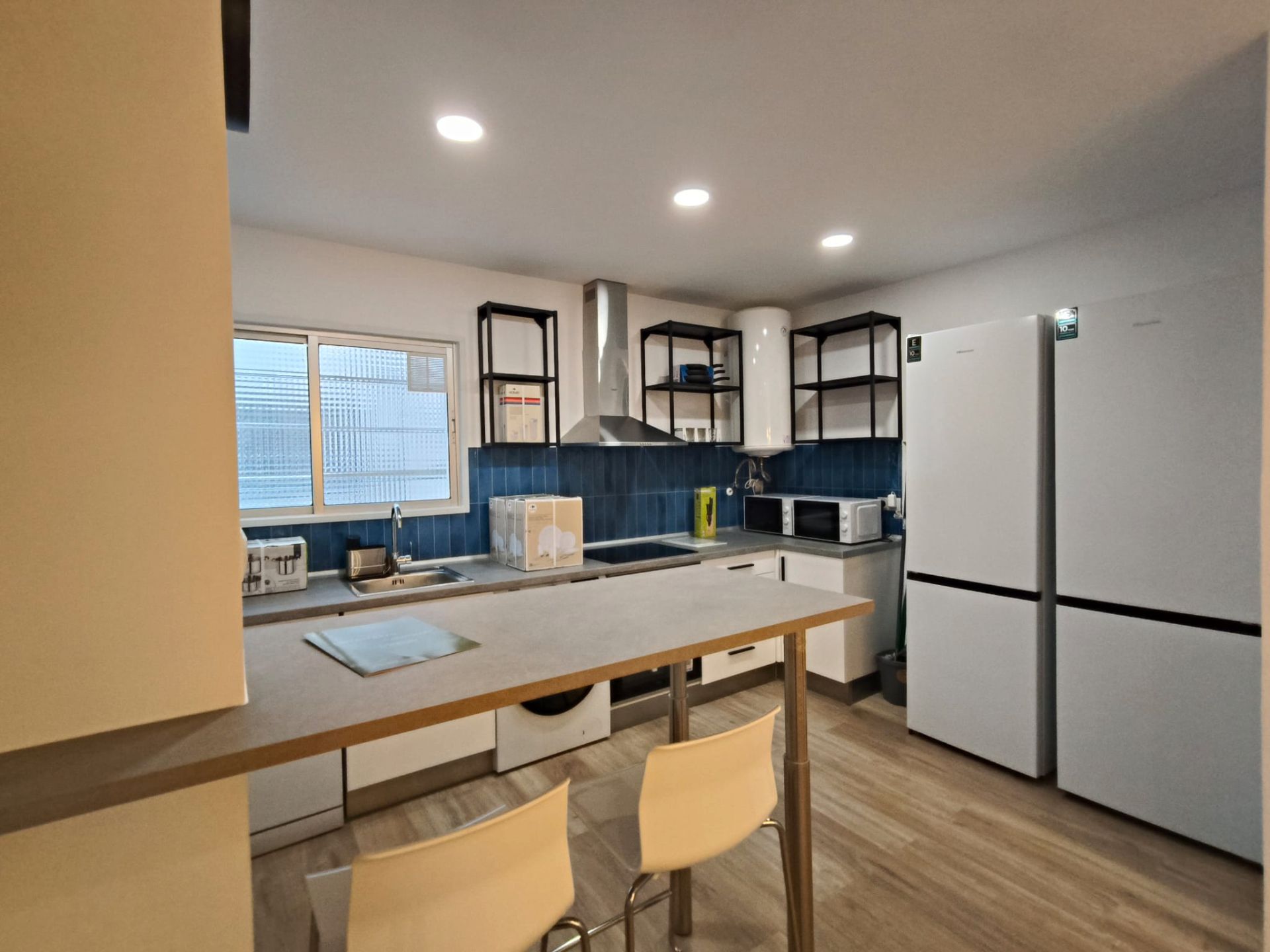 Cuina de Pis en venda en Getafe amb Calefacció, Moblat i Forn