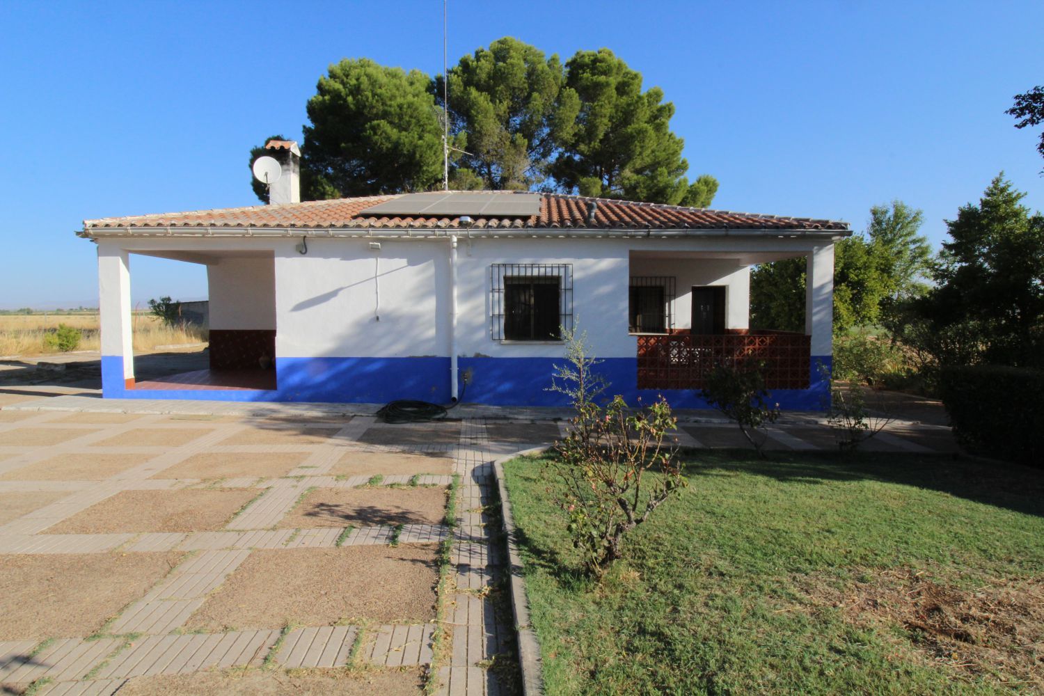 Exterior view of House or chalet to rent in Daimiel  with Heating, Storage room and Furnished