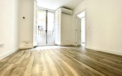Flat to rent in EMBAJADORES, Embajadores - Lavapiés